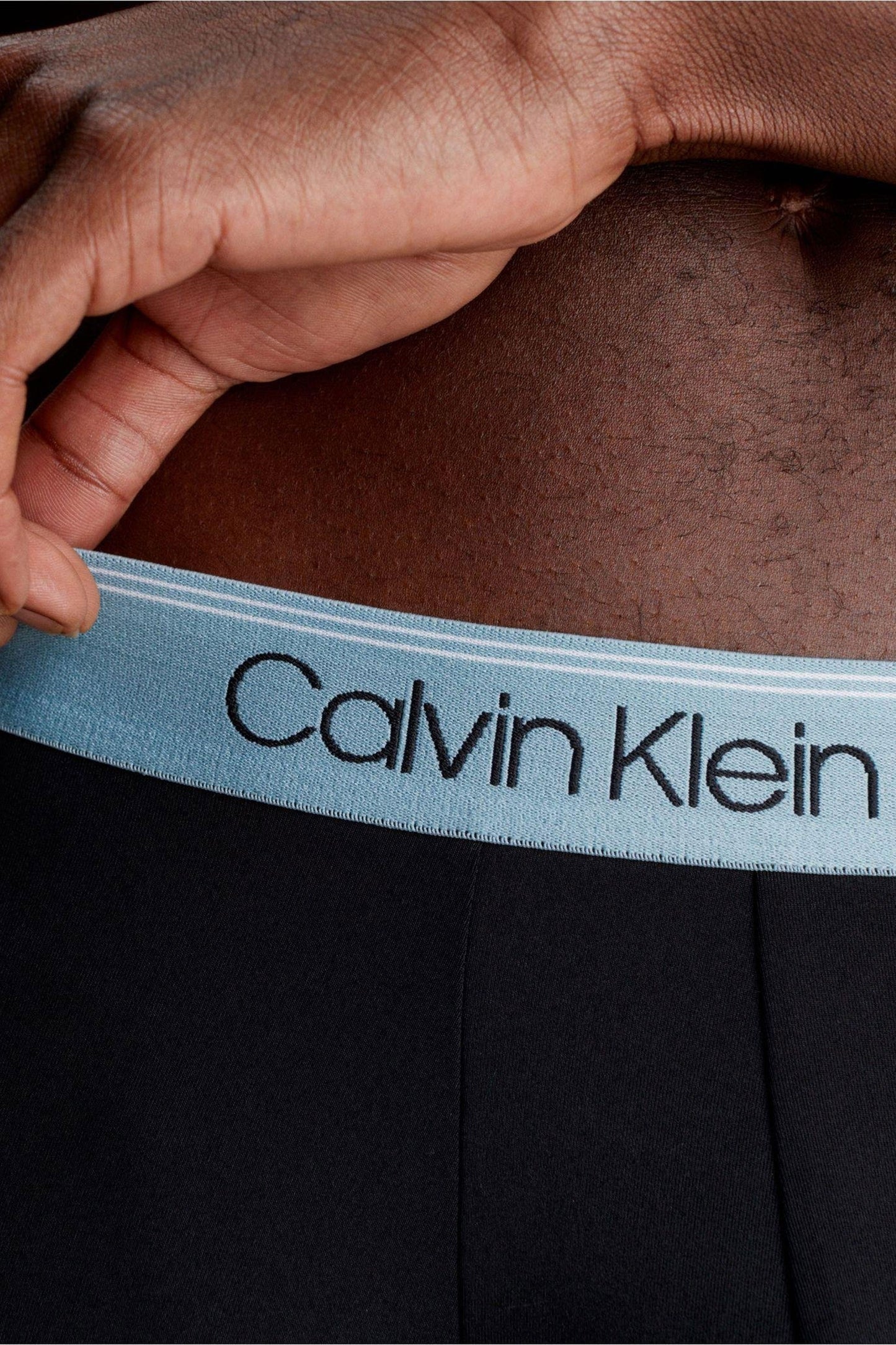 Calvin Klein Boxer Slip in Microfibra B-nero Aronachesapeake Bay