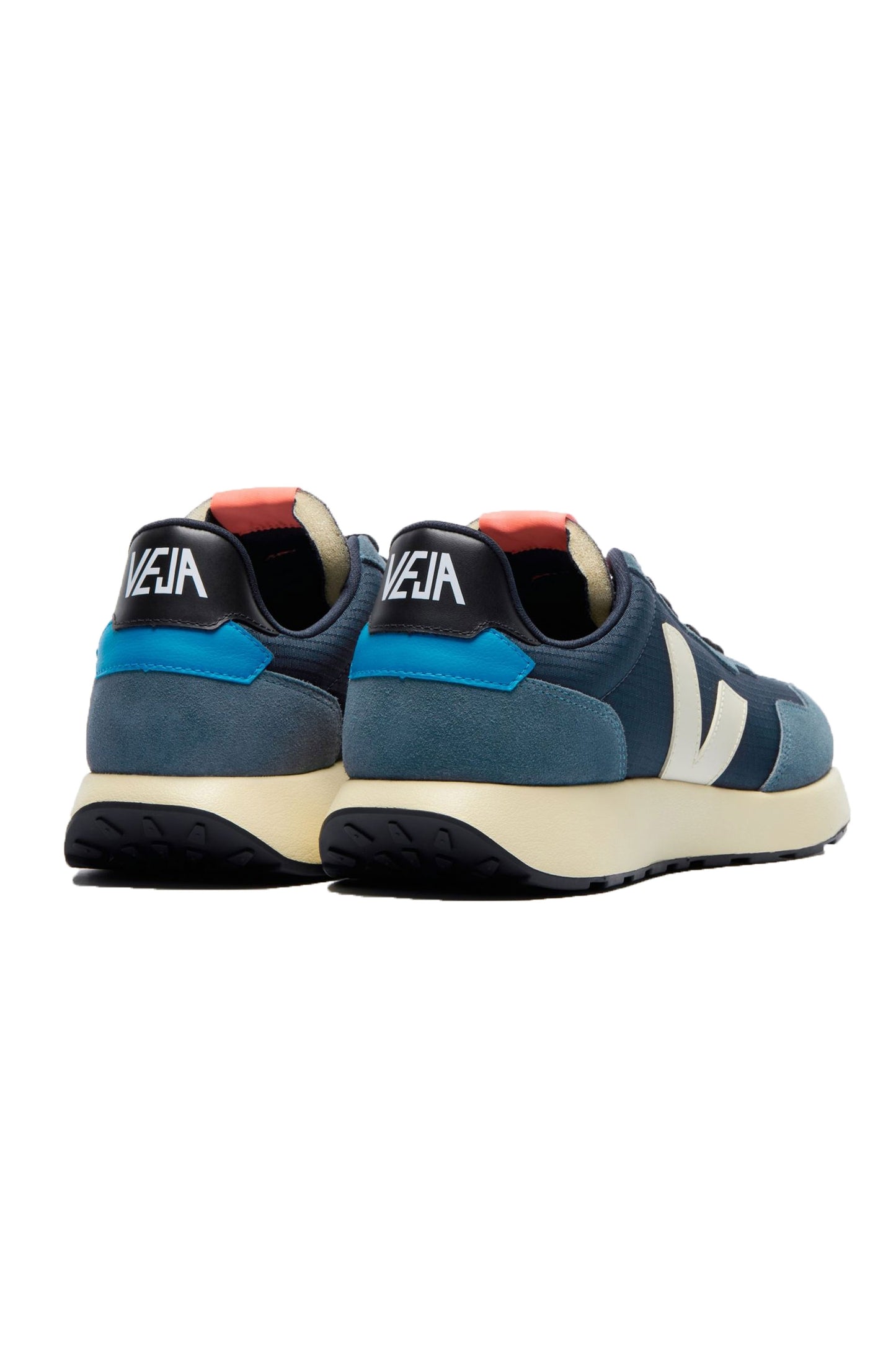 Veja Paulistana Ripstop Trainer Nautico_Pierre