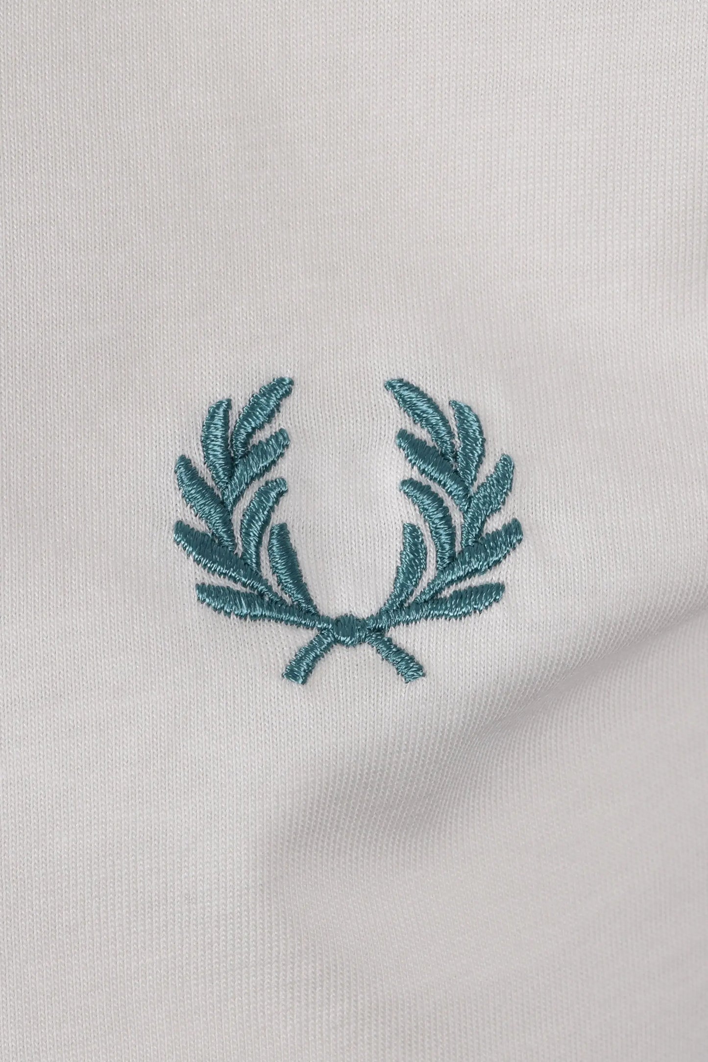 FRED PERRY TWIN TIPPED T-SHIRT SNOW WHITE/DEEP MINT/SOHO ECLIPSE Fred Perry