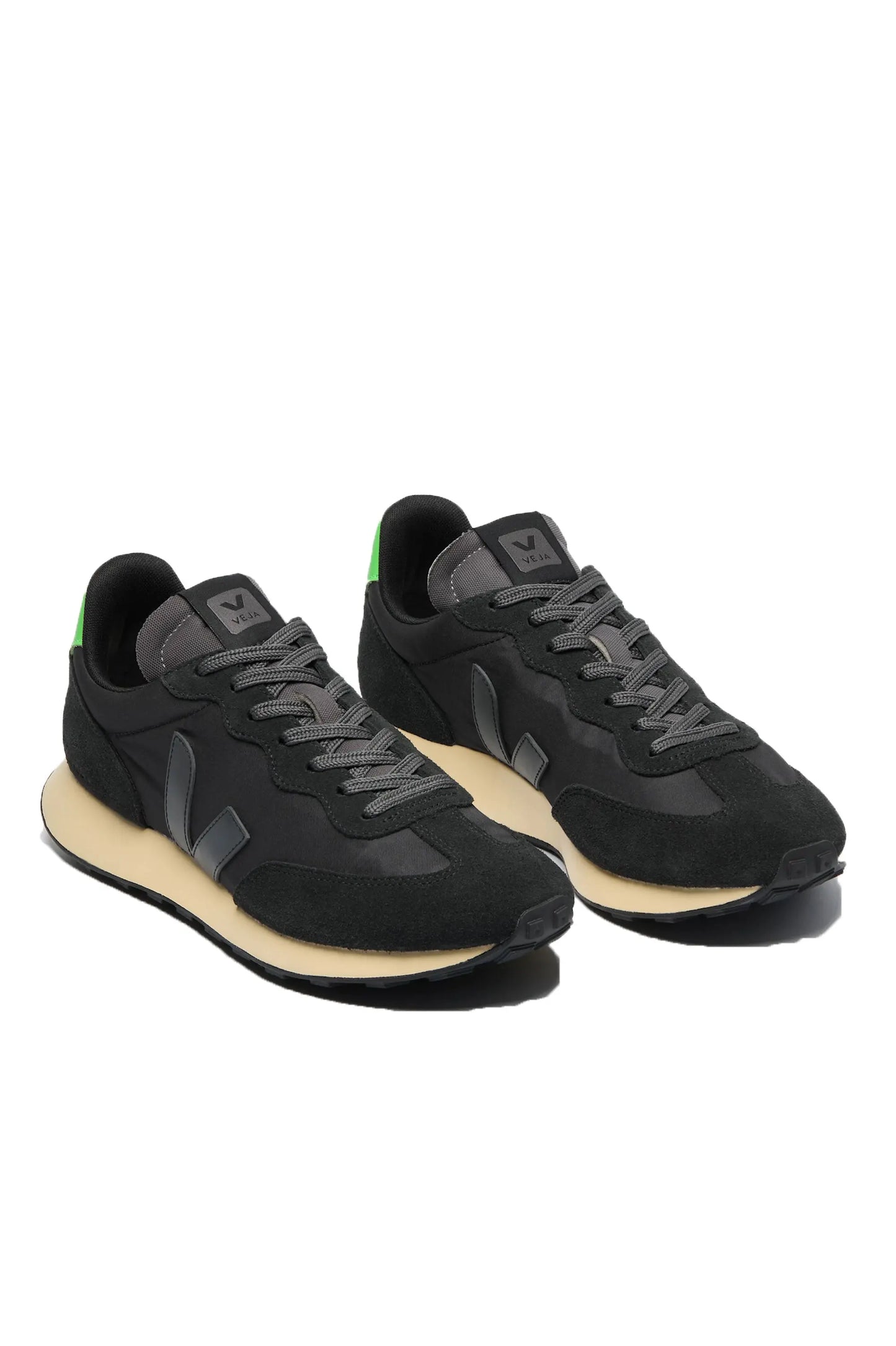 VEJA RIO BRANCO II LITE NOLYN TRAINER BLACK/GRAF Veja