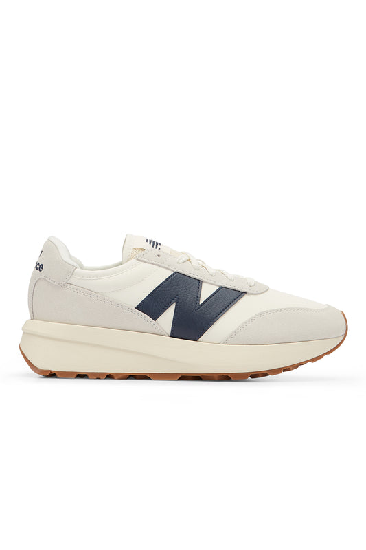 New Balance 370 Trainer Sea Salt & Navy
