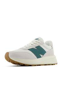 New Balance 370 Trainer Sea Salt & New Spruce New Balance