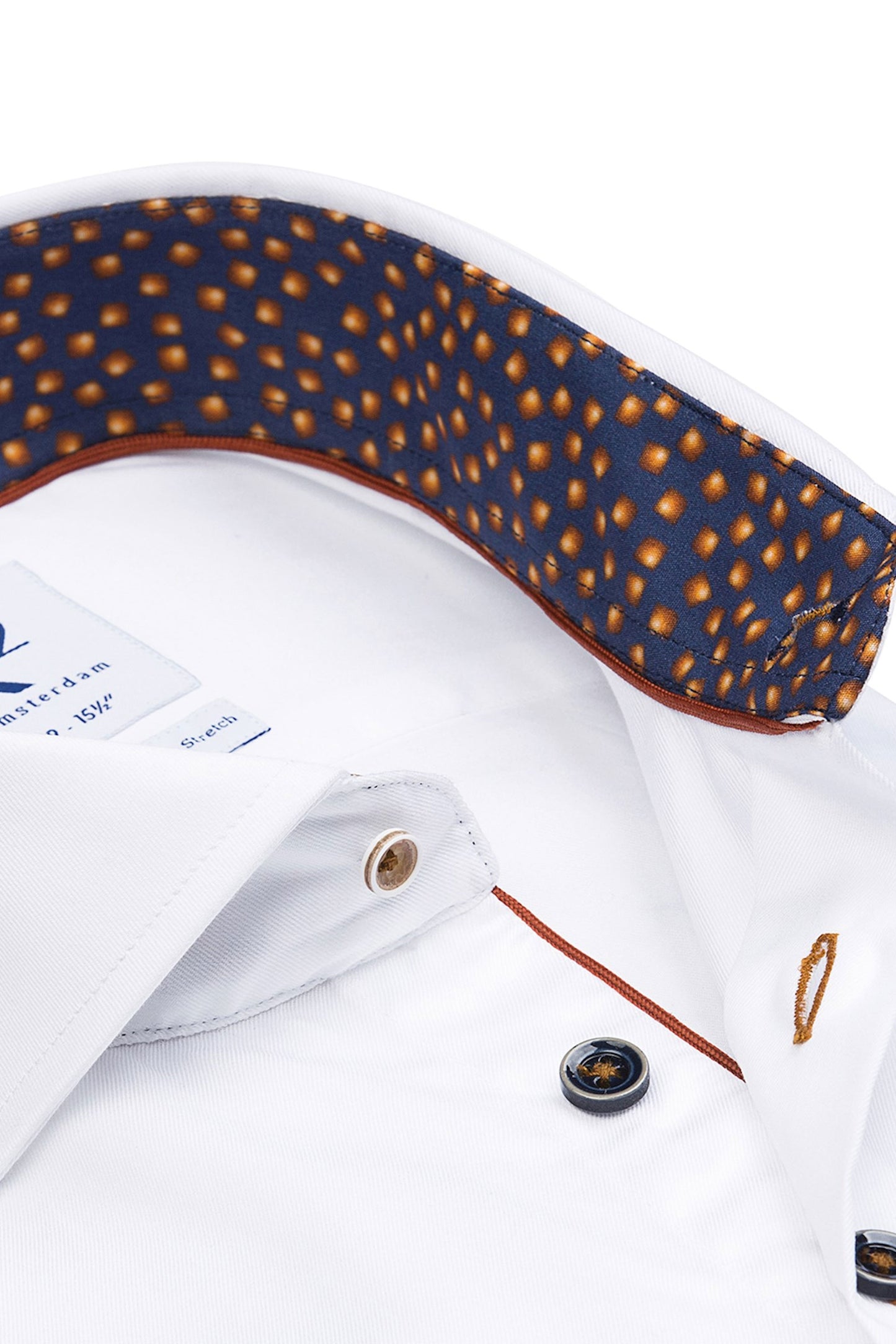 Camicia bianca R2 con finiture blu navy e arancioni bianca
