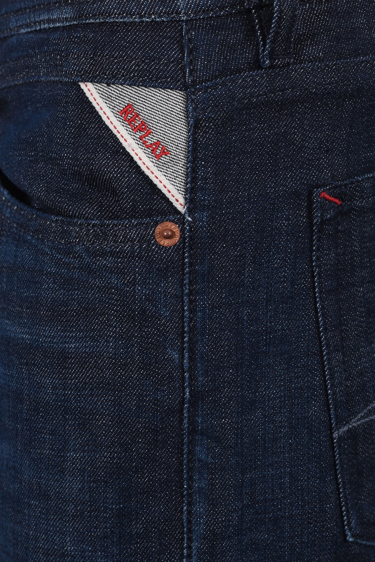 Jeans Replay Grover a gamba dritta in denim scuro