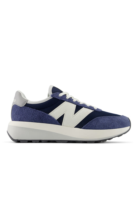 New Balance 370 Trainer Navy With Sea Salt
