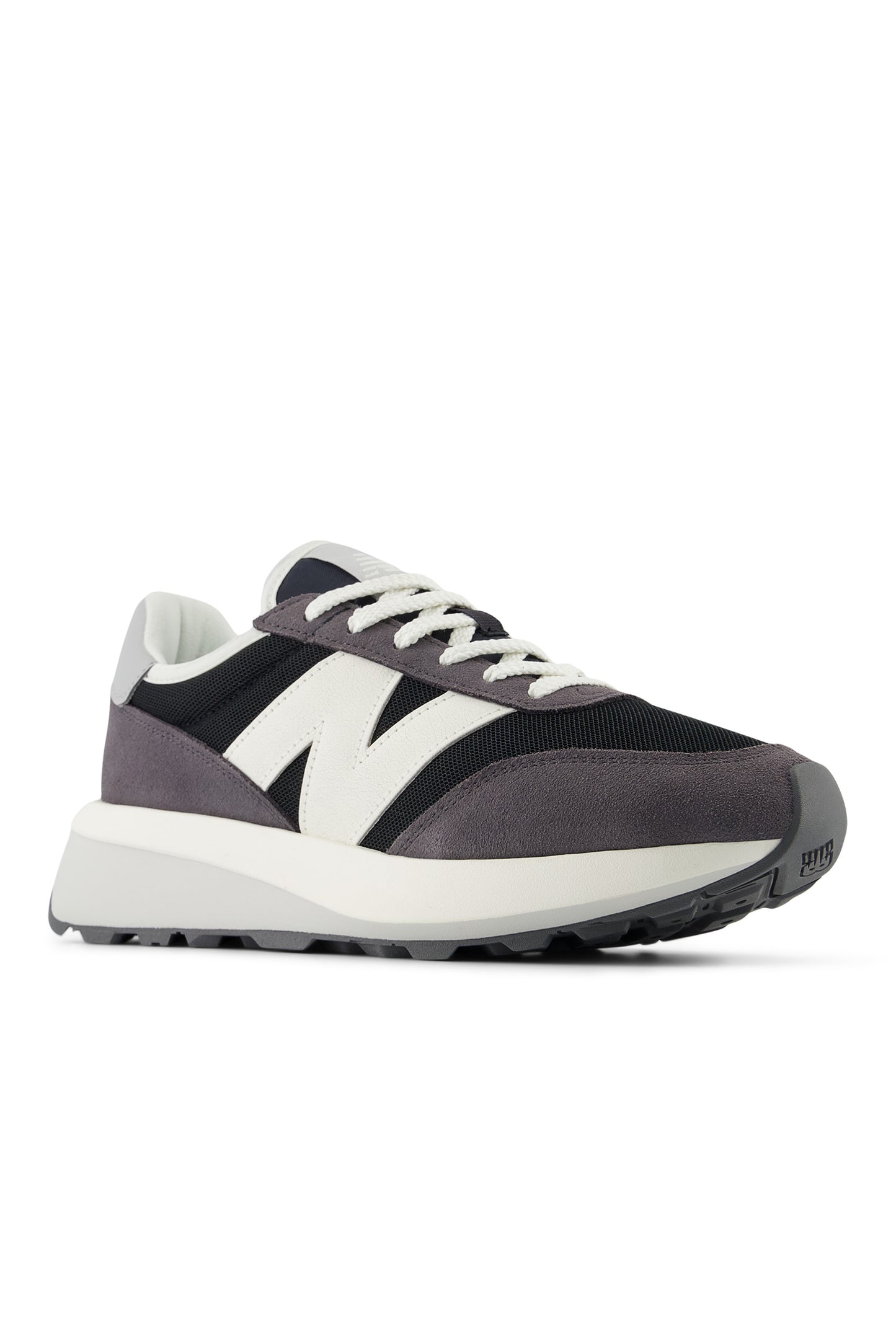 New Balance 370 Trainer Phantom with Sea Salt