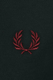 FRED PERRY TWIN TIPPED CUFF T-SHIRT GRASSROOTS Fred Perry