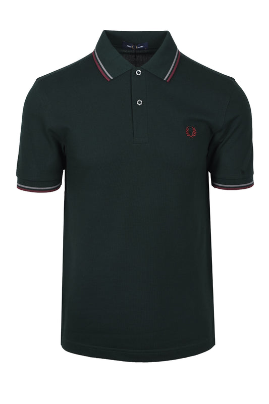 FRED PERRY TWIN TIPPED POLO GRASSROOT/STOCKPORT BLUE/OXBLOOD