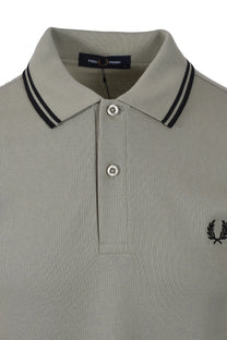 FRED PERRY TWIN TIPPED POLO SEAGRASS/BLACK Fred Perry