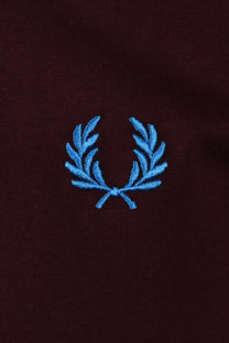 Fred Perry Twin Tipped T-Shirt Oxblood/Ecru/Court Blue Fred Perry