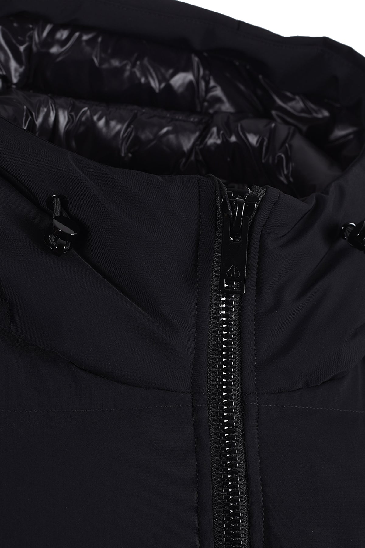MOOSE KNUCKLES SOHO BOMBER BLACK