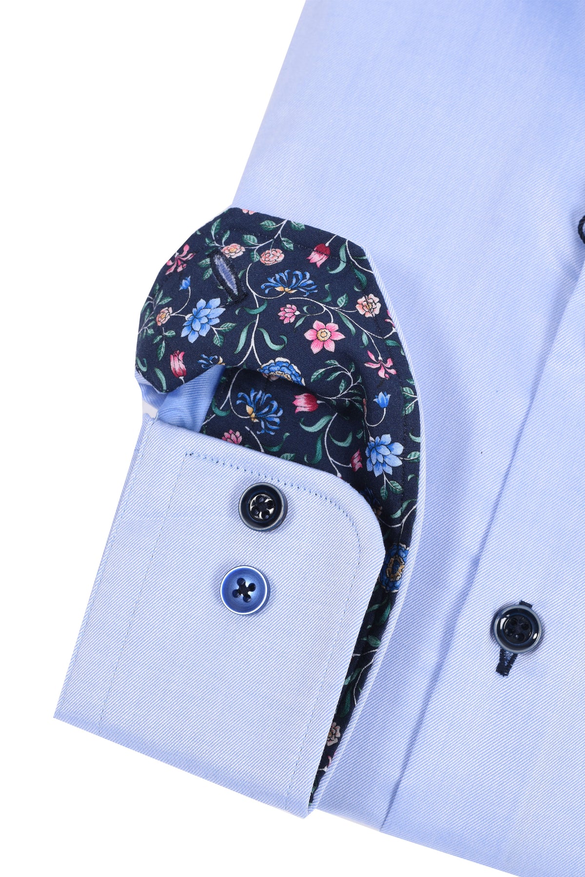 R2 LONG SLEEVED CUT AWAY COLLAR SHIRT LIGHT BLUE