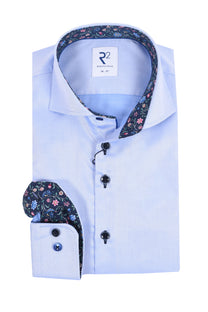 R2 LONG SLEEVED CUT AWAY COLLAR SHIRT LIGHT BLUE