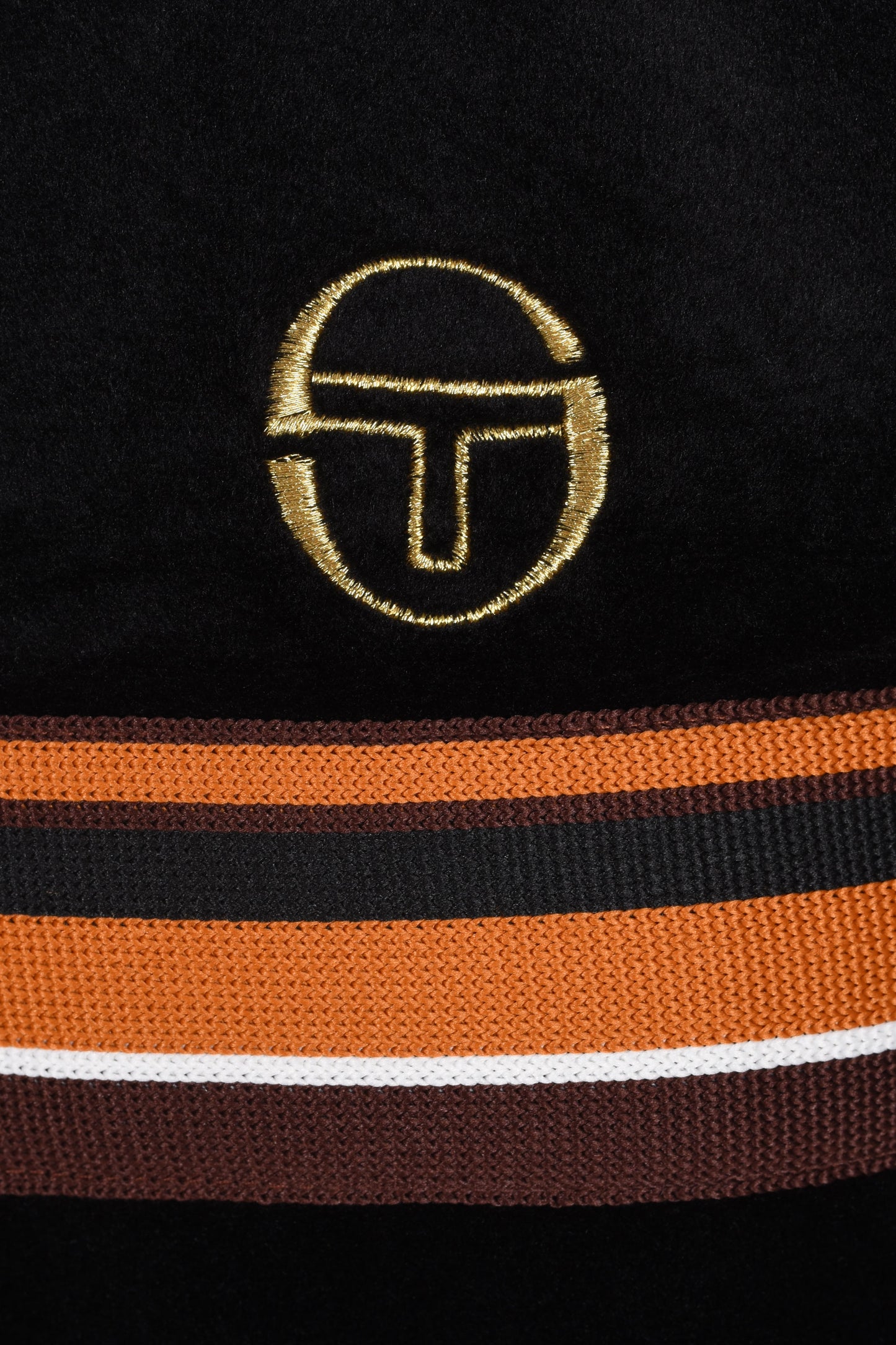 Sergio Tacchini Ayme Velour T-Shirt Black/Gold