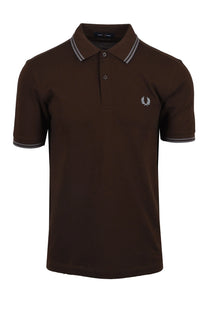 FRED PERRY TWIN TIPPED POLO BURNT TOBACCO/ STOCKPORT BLUE Fred Perry