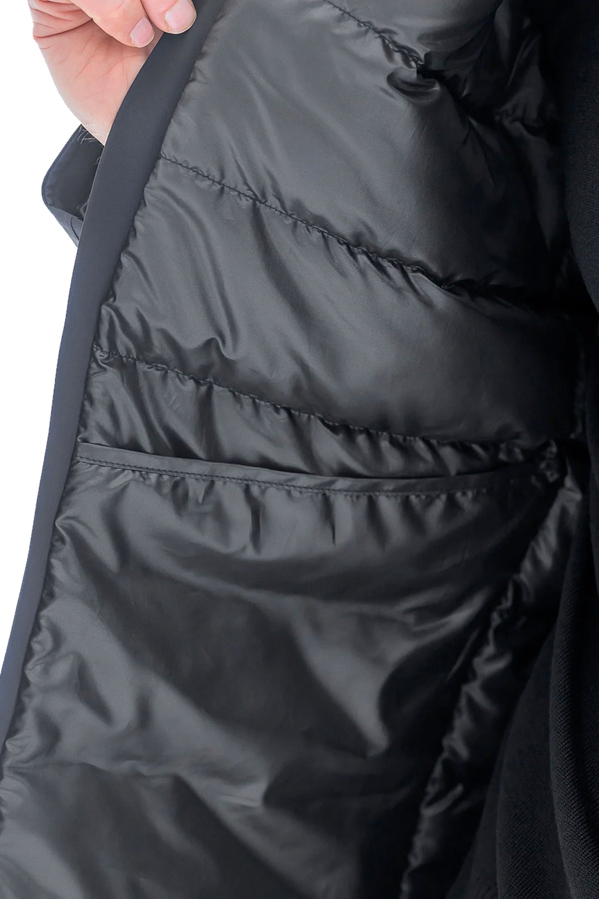 UBR PHANTOM DOWN JACKET BLACK