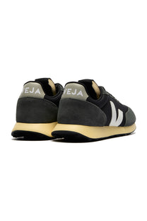 VEJA RIO BRANCO II ALVEOMESH TRAINER BLACK/WHITE Veja Michael Stewart Menswear  Trainers