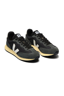 VEJA RIO BRANCO II ALVEOMESH TRAINER BLACK/WHITE Veja Michael Stewart Menswear  Trainers